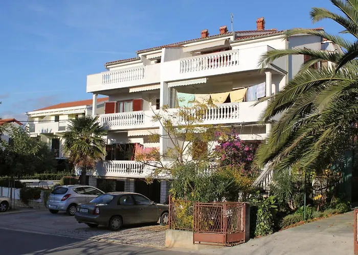 Apartments By The Sea Zadar - Diklo - 5913 アパート